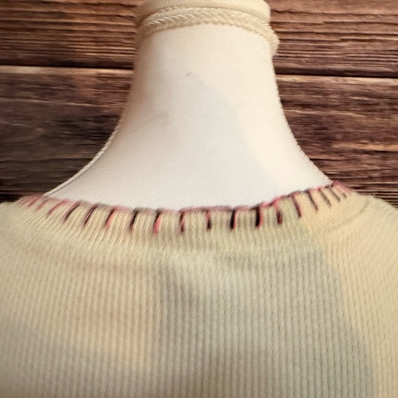 “We The Free” Cream and Pink Embroidered Long Sleeve Thermal Henley - Picture 5 of 9